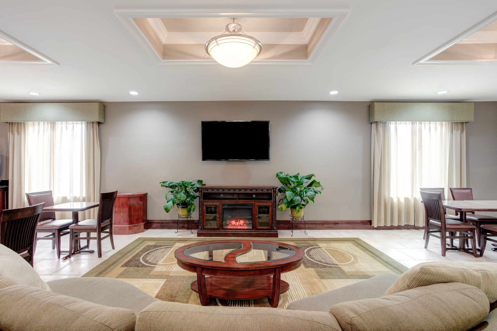 Discount Coupon for Holiday Inn Express Hotel & Suites Galliano in