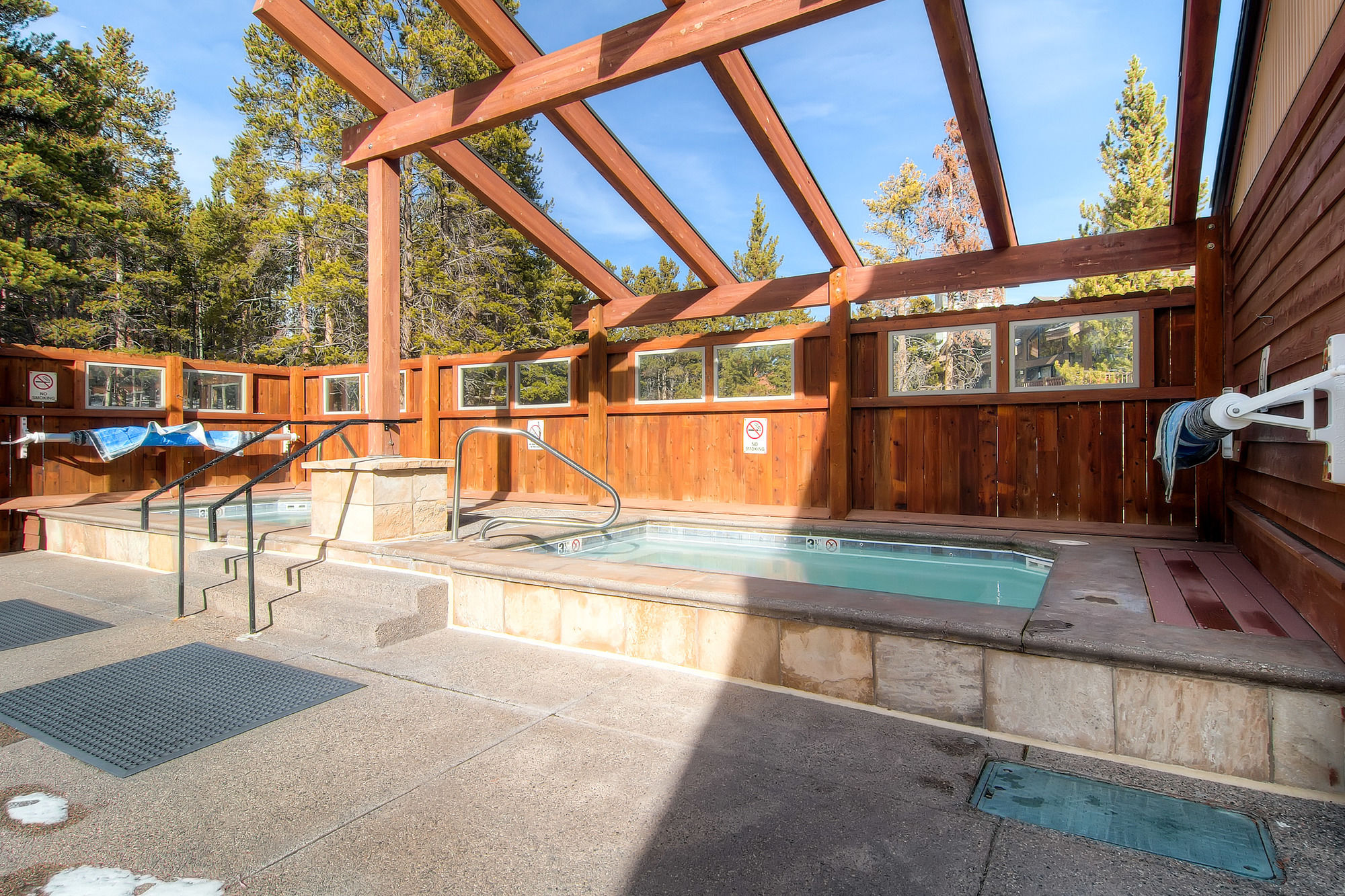 Discount Coupon for Trails End Condominiums by Ski Country Resorts in Breckenridge, Colorado