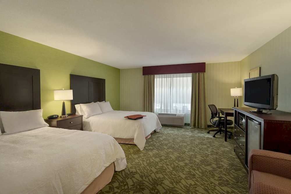 Hampton Inn Detroit/Roseville in Clinton Township, MI