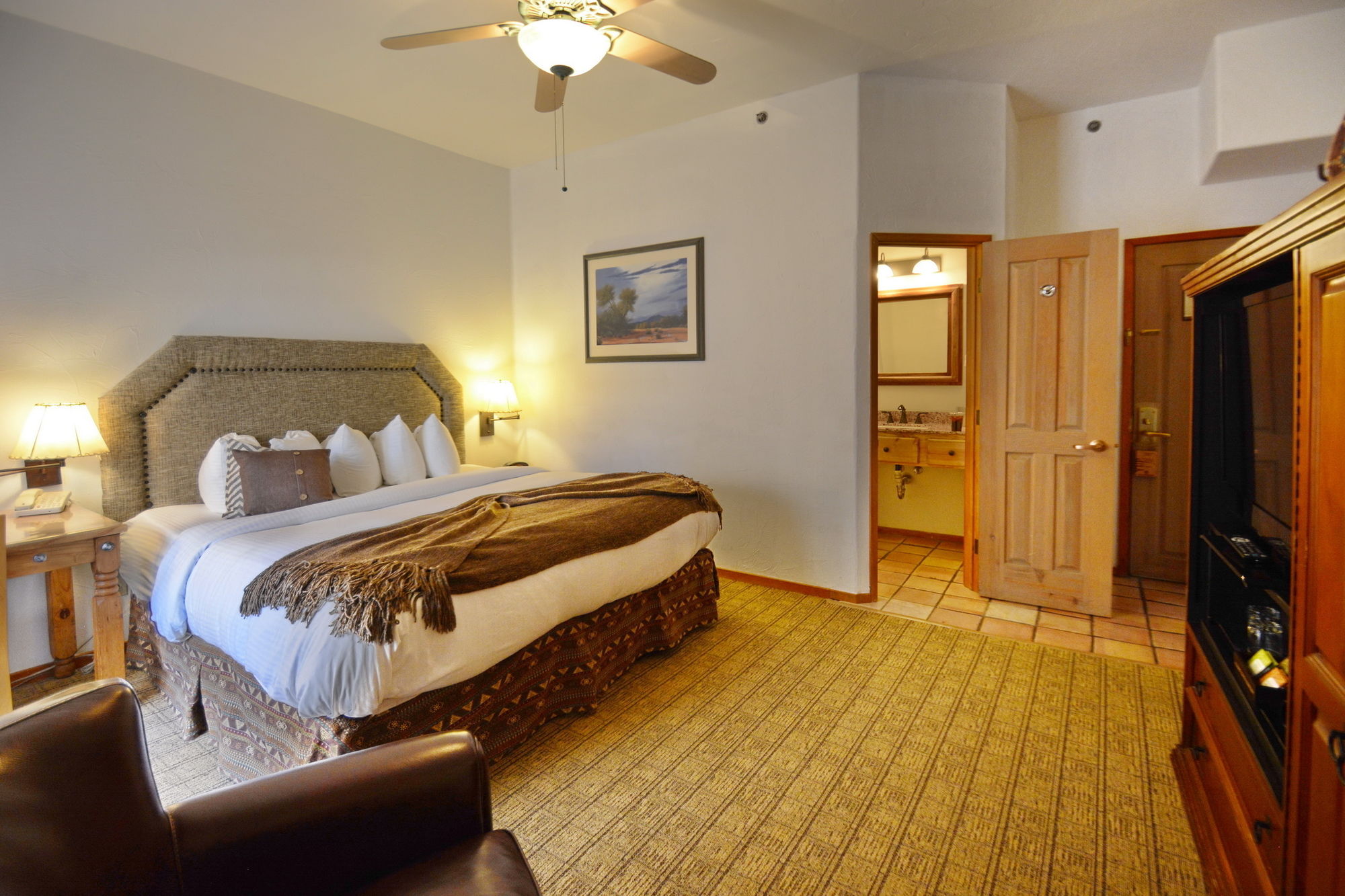Discount Coupon for Table Mountain Inn in Golden, Colorado Save Money!