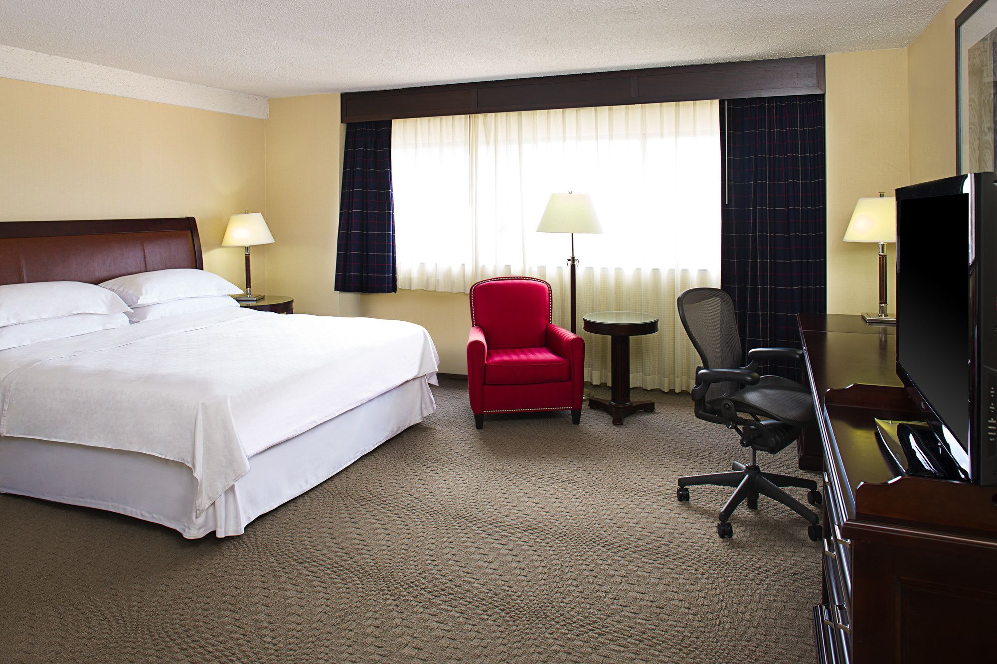 Discount Coupon for Sheraton Philadelphia Downtown Hotel in