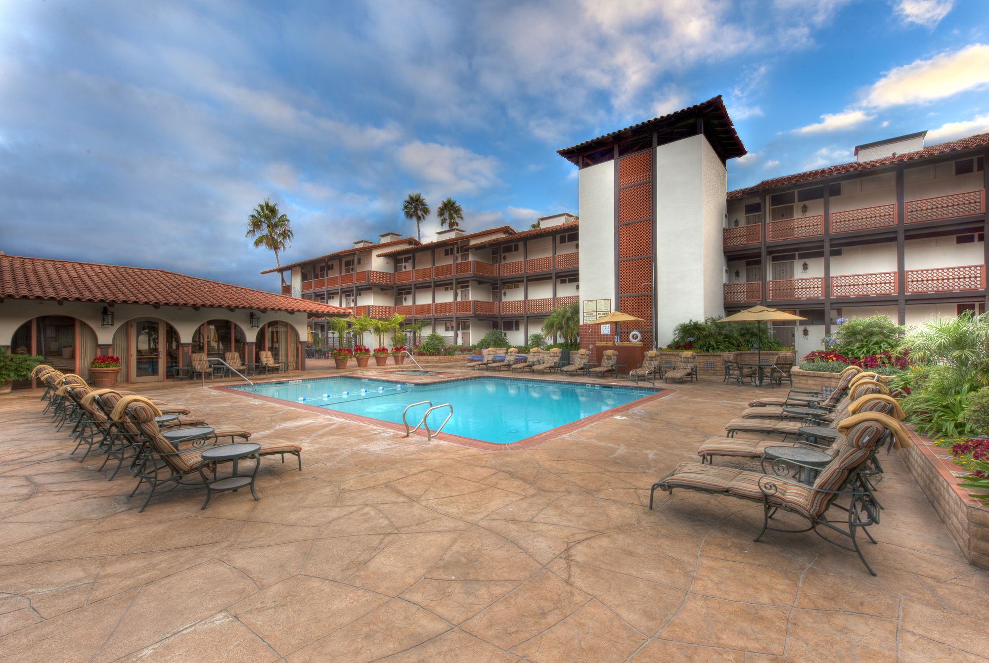 Discount Coupon for La Jolla Shores Hotel in La Jolla, California