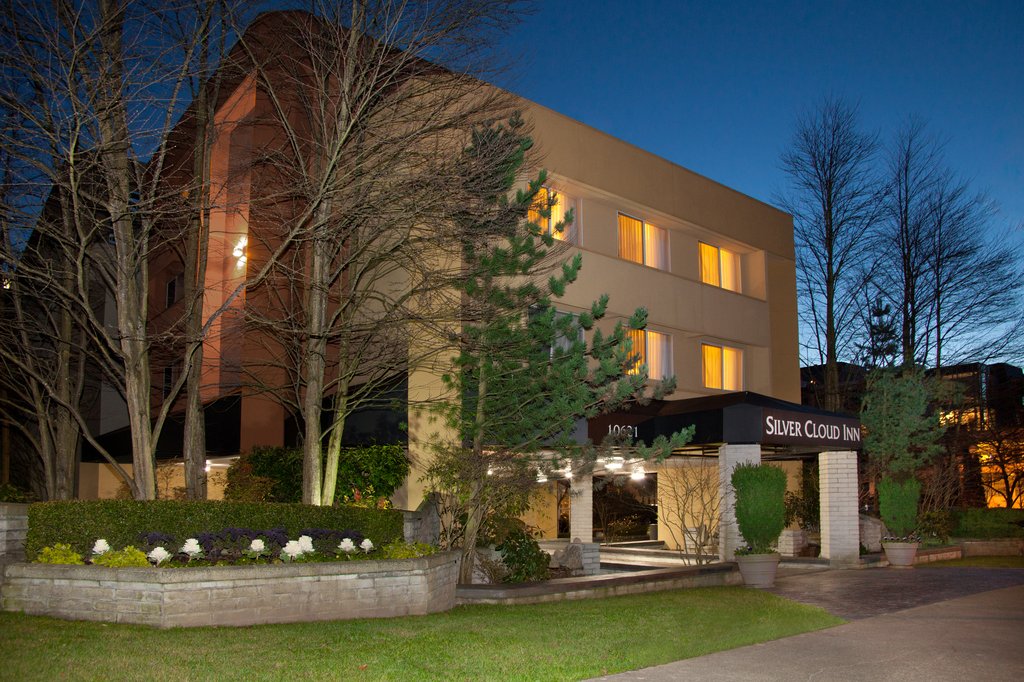 Discount Coupon for Silver Cloud Inn Bellevue Downtown in Bellevue