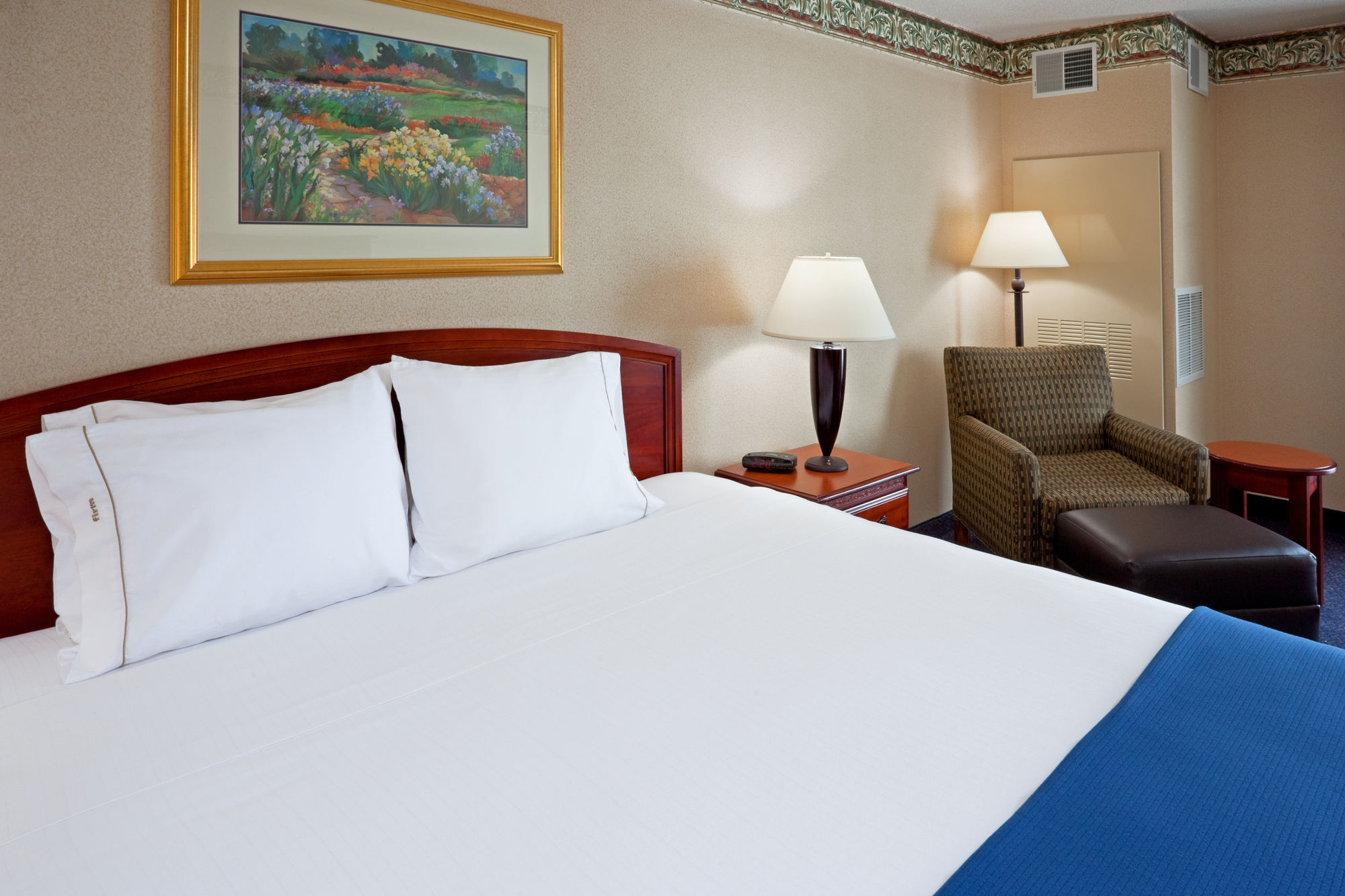 Holiday Inn Express And Suites Reading in Reading, pa