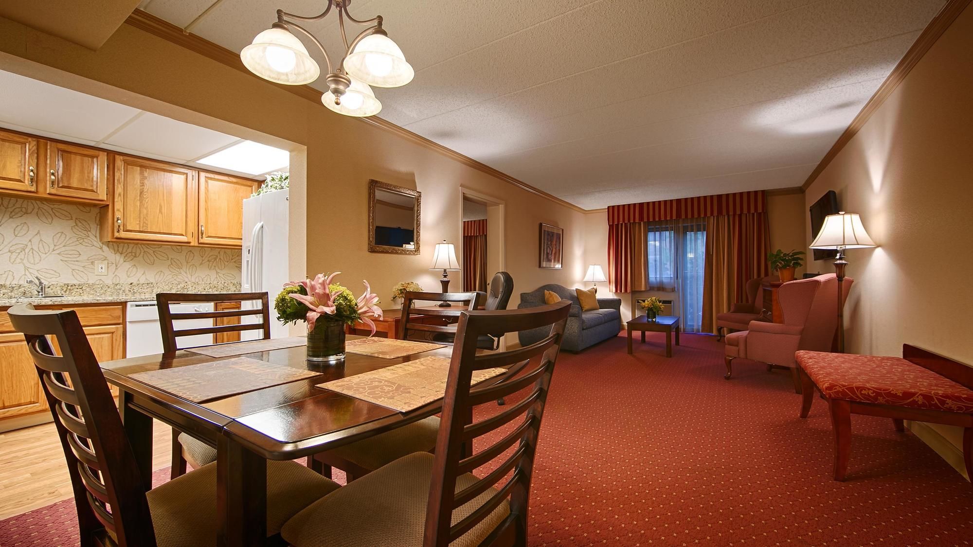 Discount Coupon for Best Western Plus Murray Hill Inn & Suites in New