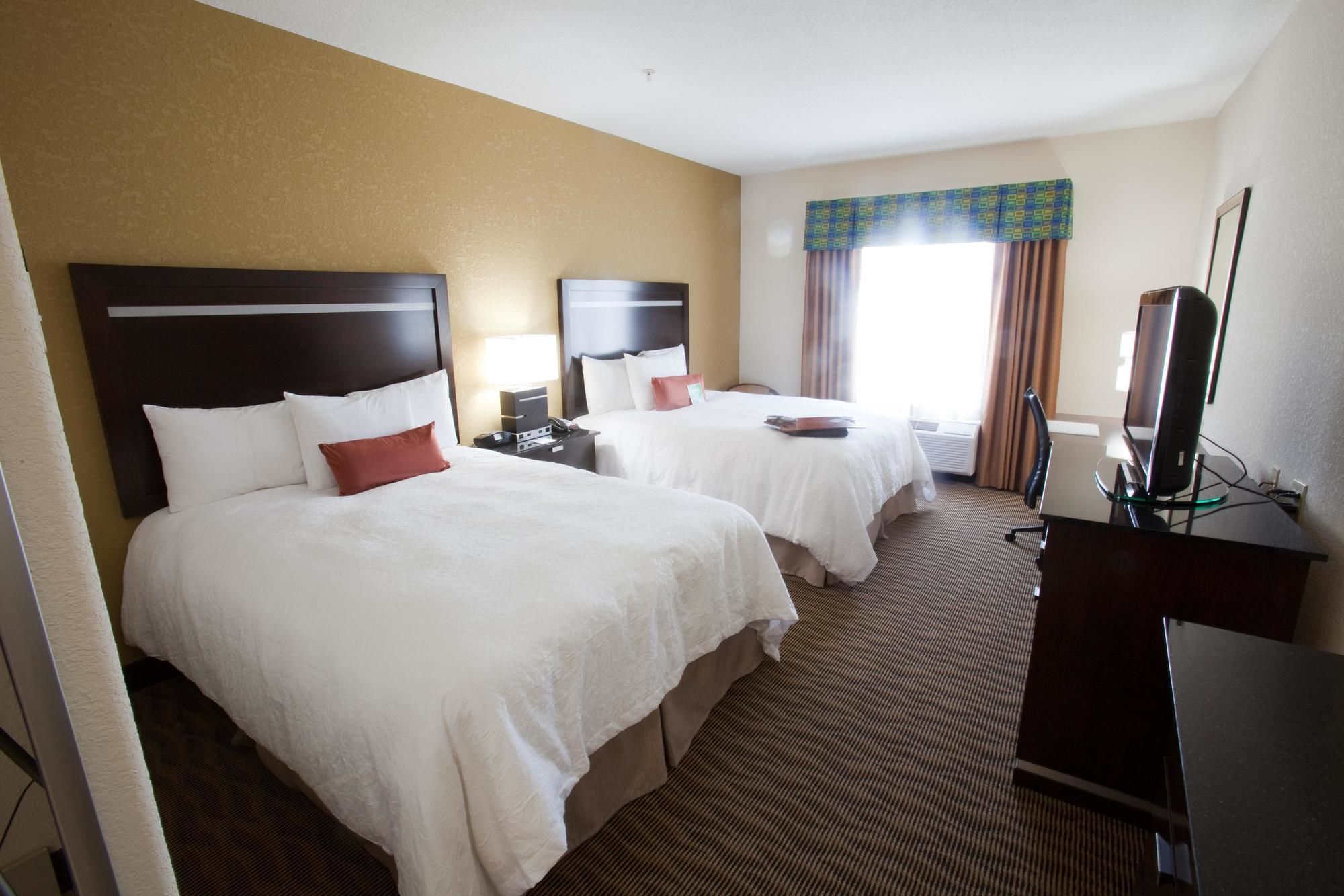 Discount Coupon for Hampton Inn and Suites DallasCockrell Hill