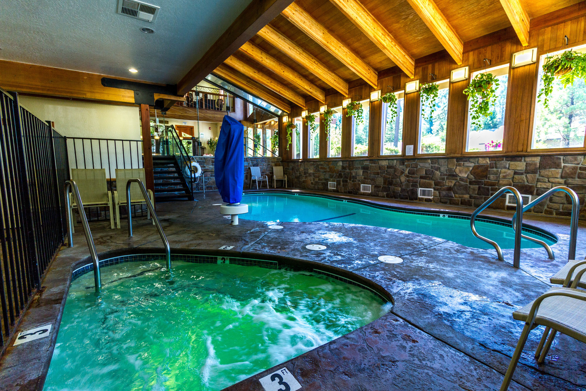 Discount Coupon for Mountain Retreat Resort in Dorrington, California