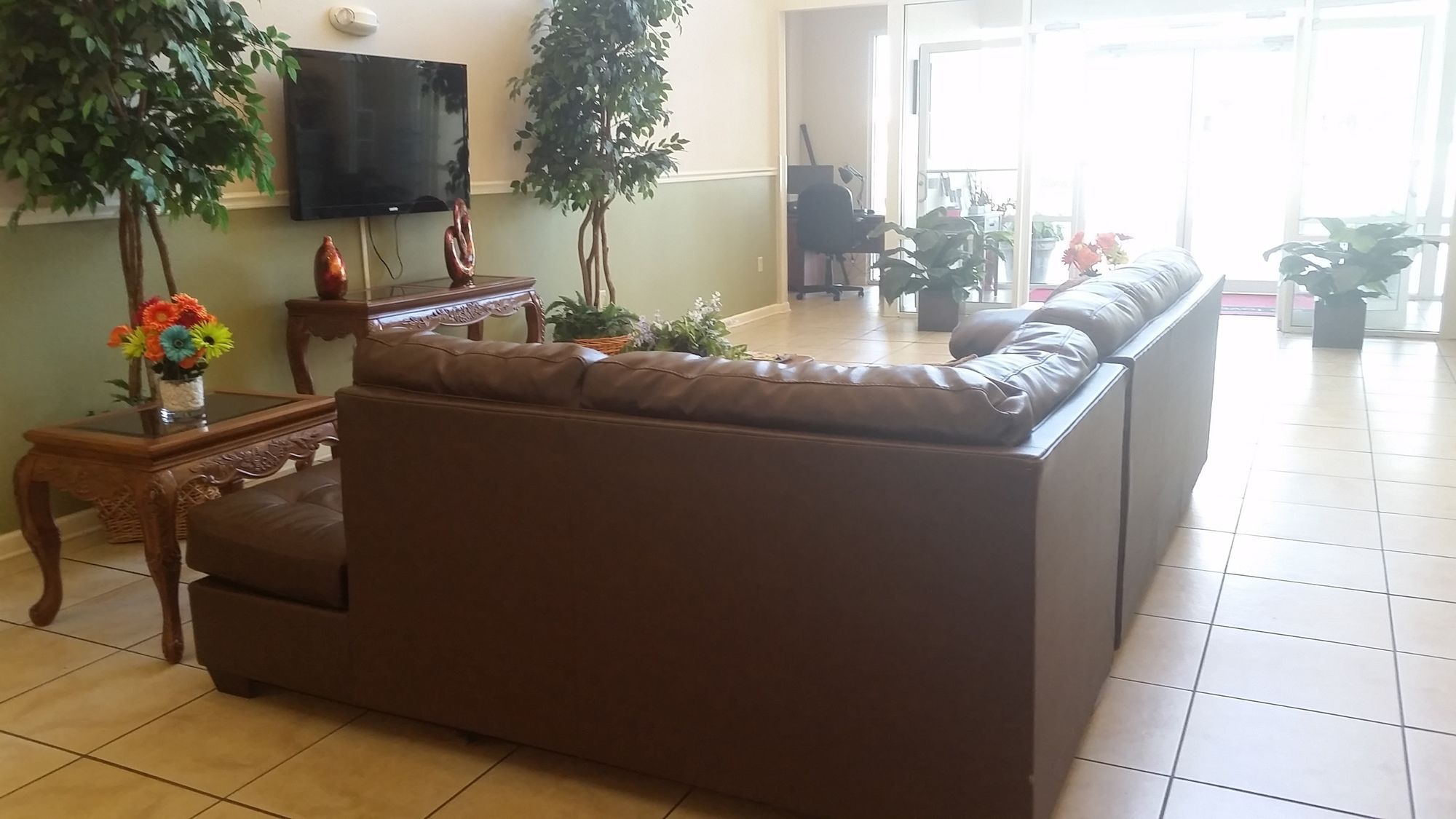 GuestHouse Inn & Suites Rutled in Luverne, AL