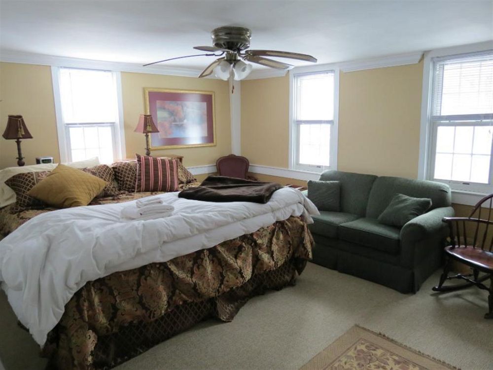 Discount Coupon for Shaker Farm Bed and Breakfast in Enfield, New Hampshire Save Money!