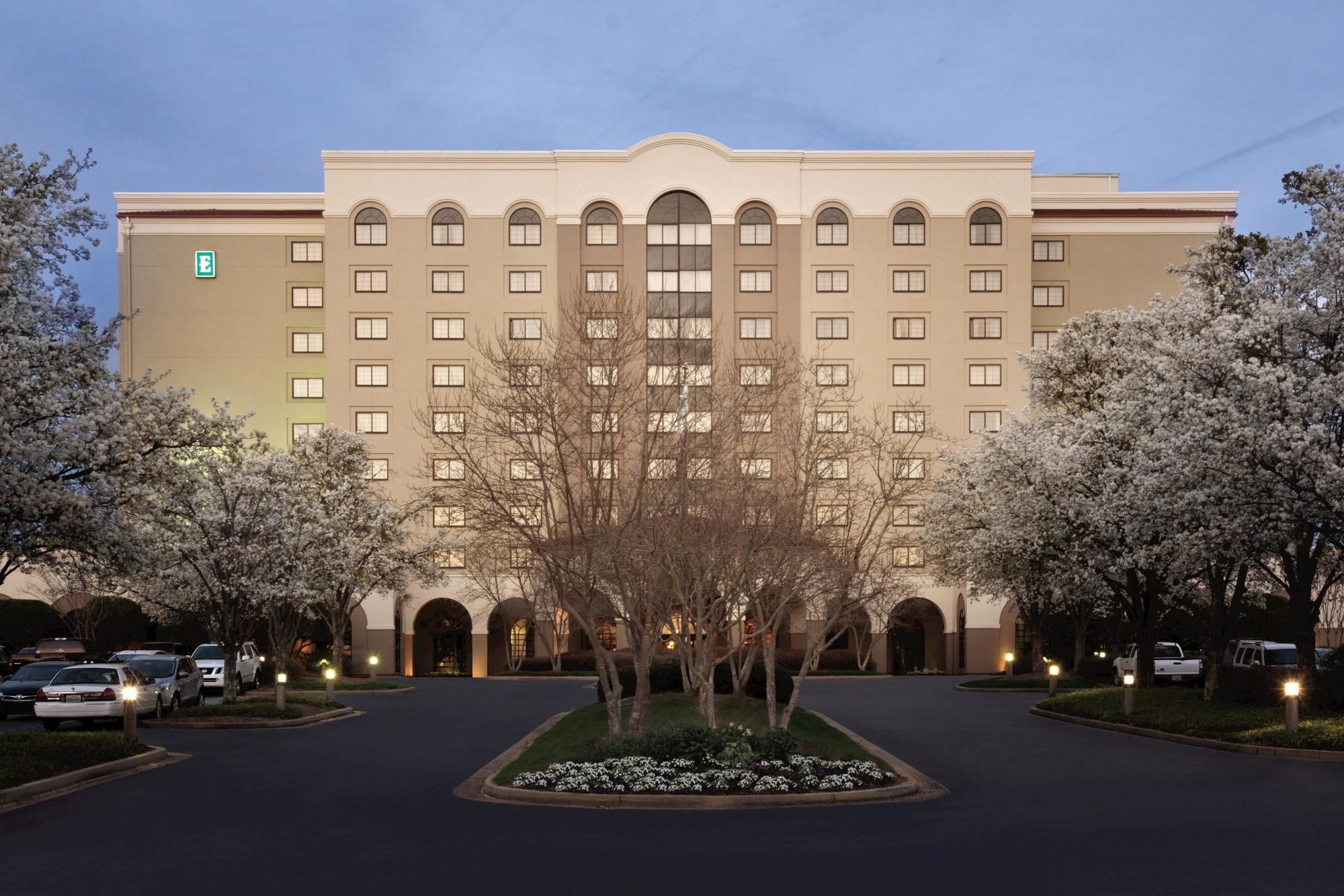 Discount Coupon for Embassy Suites Greenville Golf Resort & Conference
