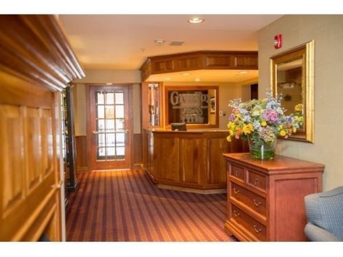 Discount Coupon for Grey Fox Inn and Resort in Stowe, Vermont - Save Money!