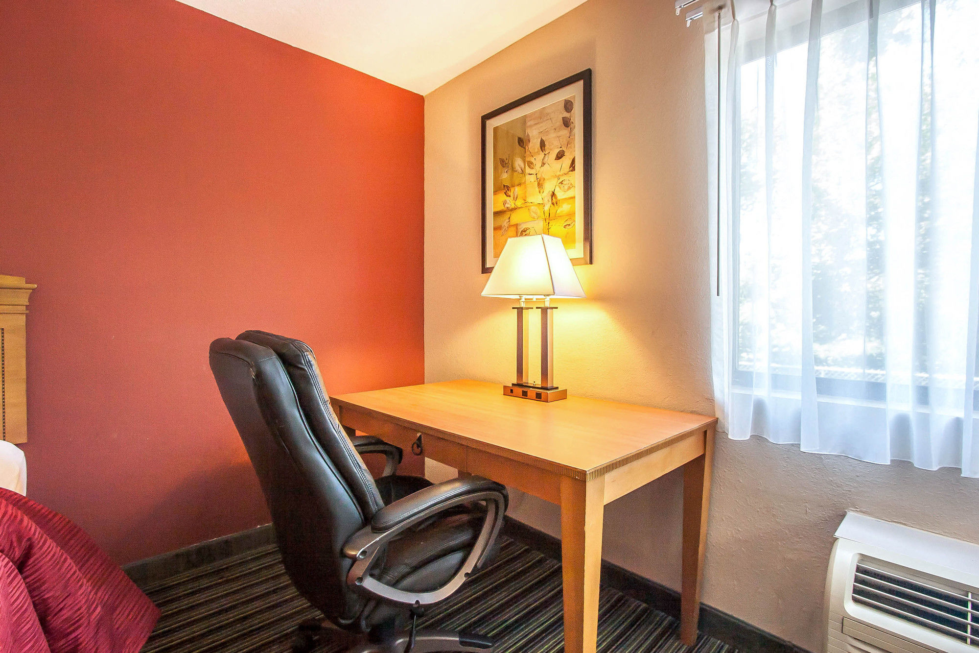 Quality Inn And Suites Centerv in Centerville, TN