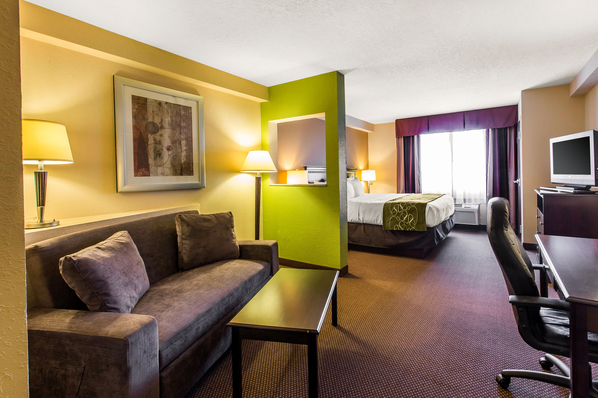 Discount Coupon for Comfort Suites Forsyth in Forsyth, Save