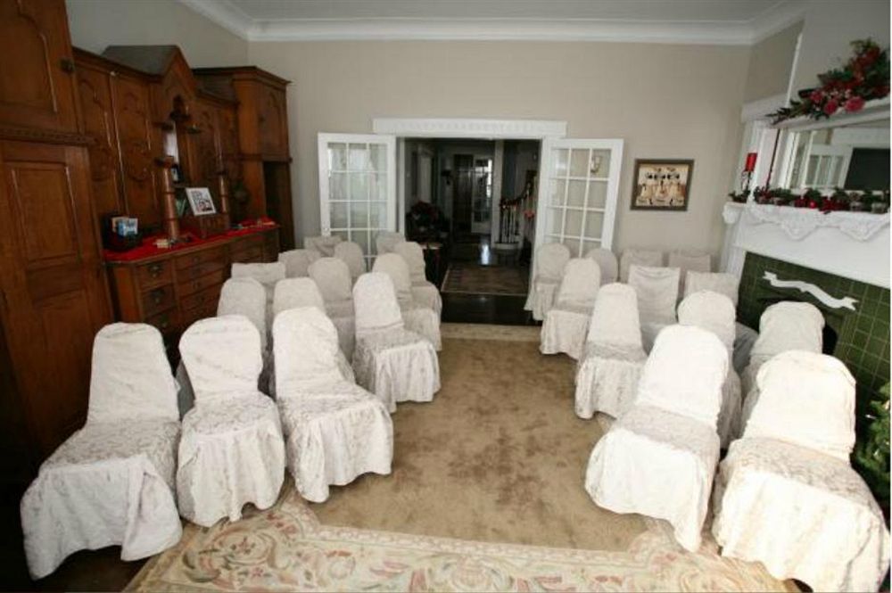 Discount Coupon for Six Acres Bed & Breakfast in Cincinnati, Ohio