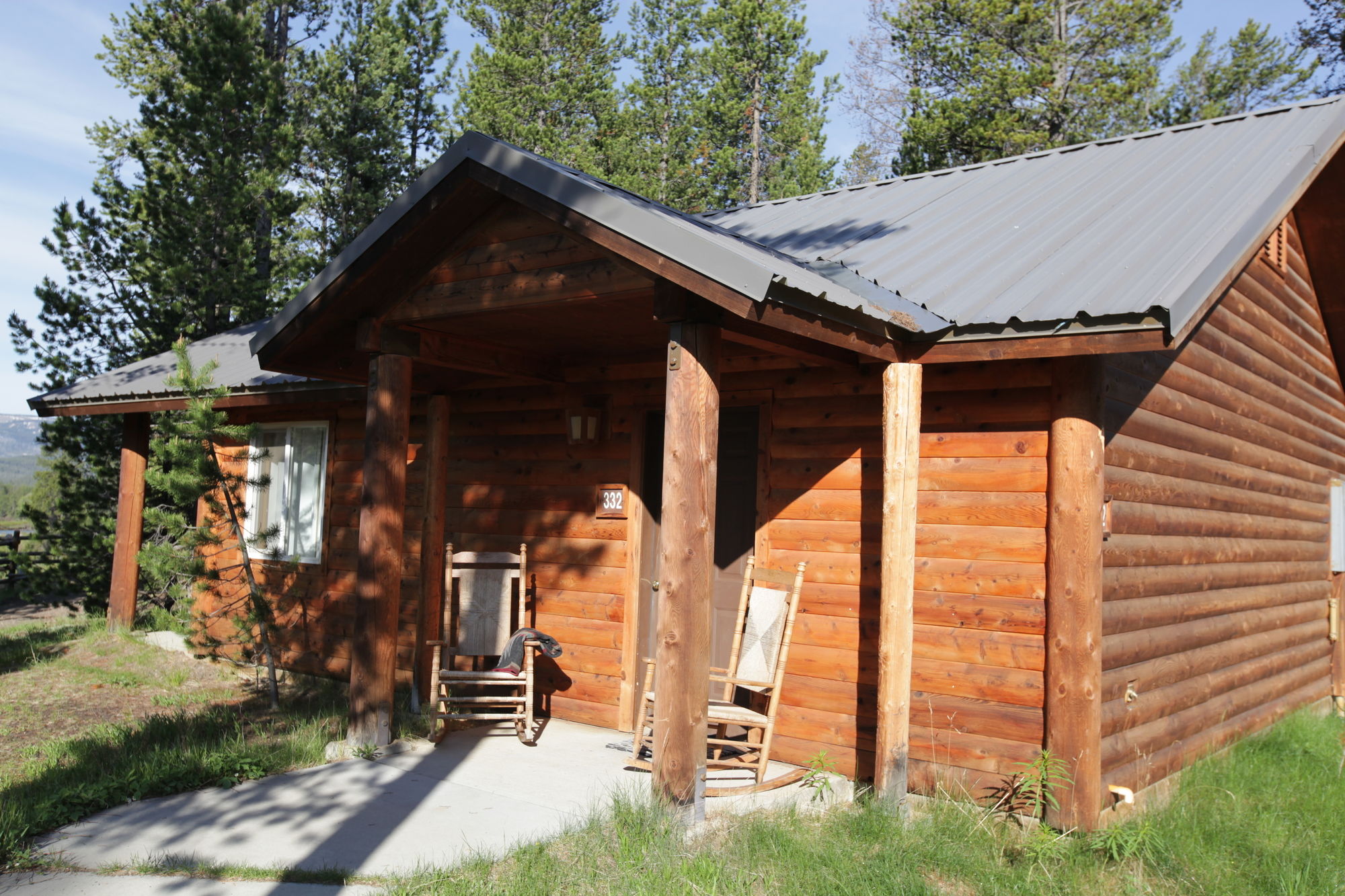 Moran Hotel Coupons for Moran, Wyoming