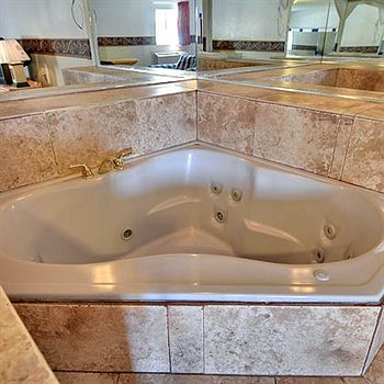 American Executive Inn in mesa, az