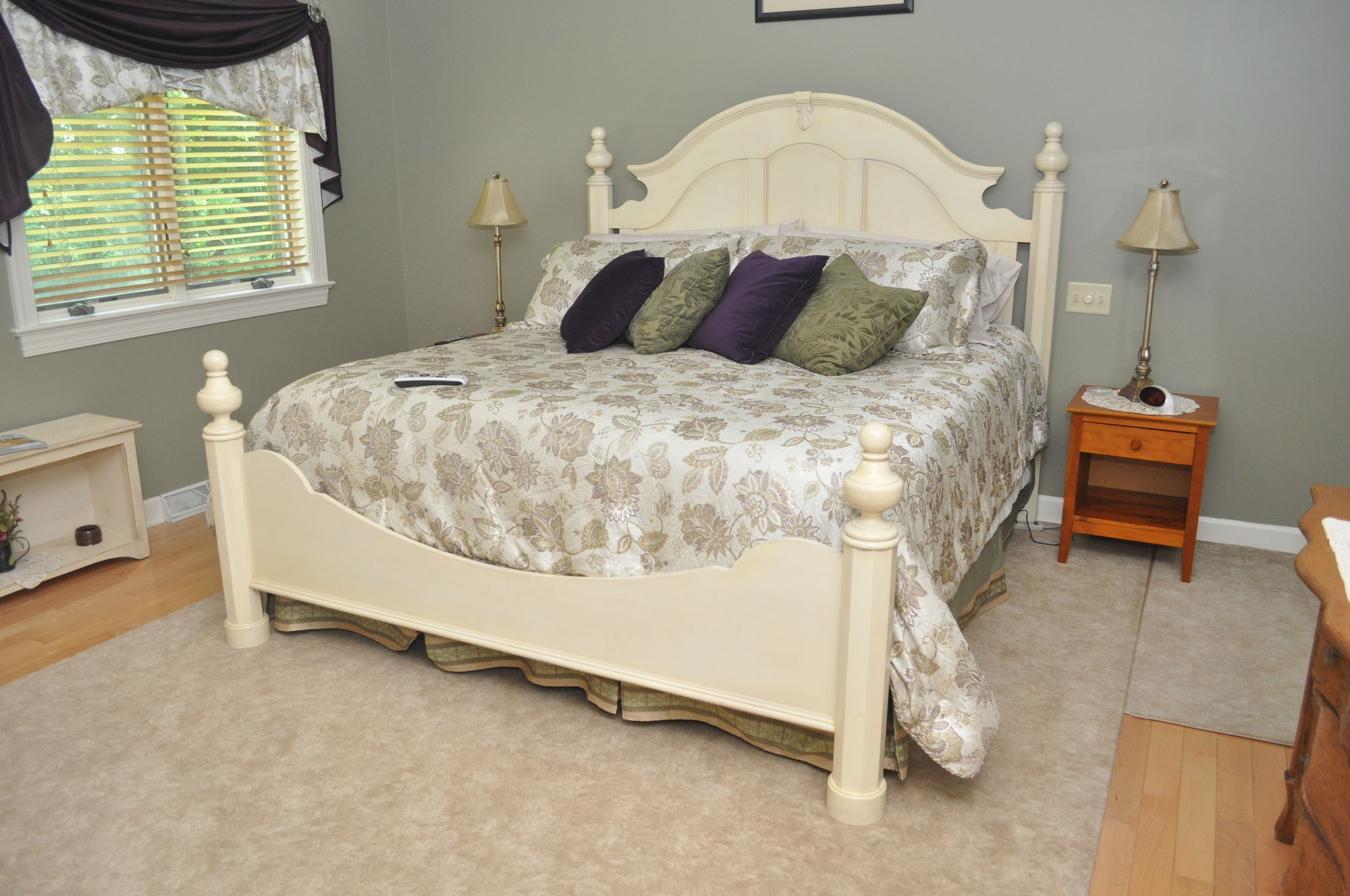 Discount Coupon for Hammer Creek Hideaway Bed & Breakfast in Lititz, Pennsylvania Save Money!