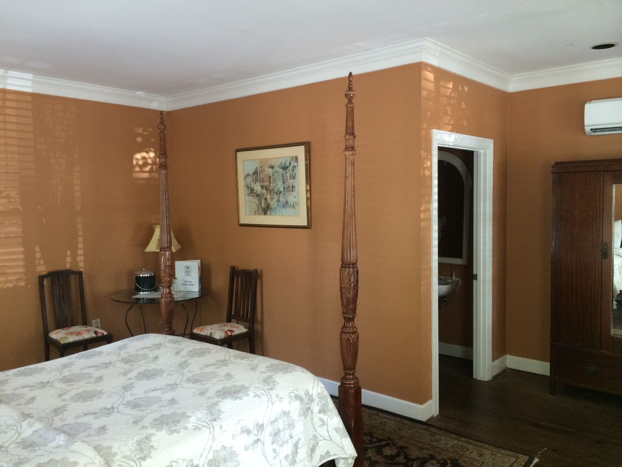 Discount Coupon for Barksdale House Inn in Charleston, South Carolina