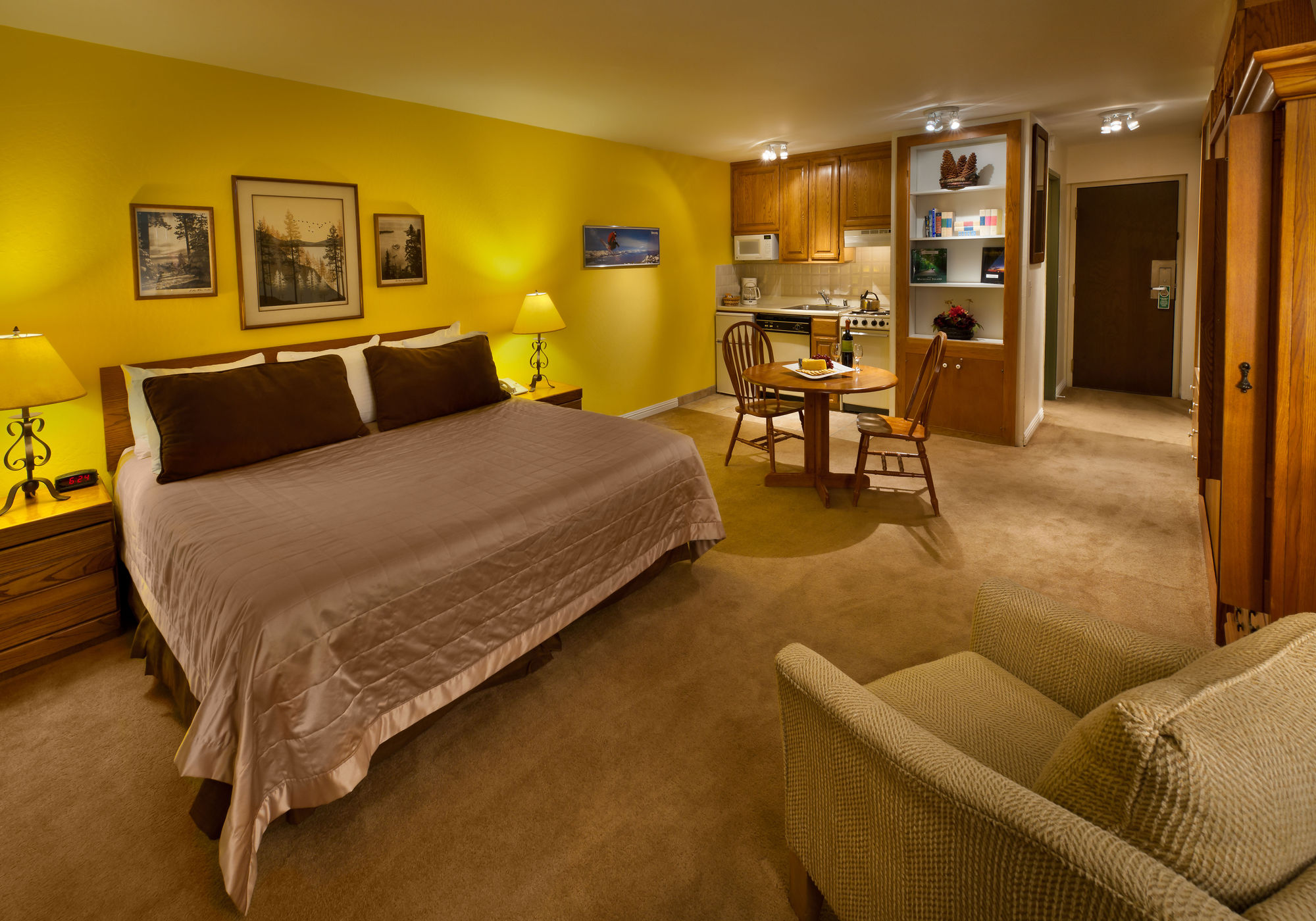 Aston Lakeland Village Beach & Mountain Resort in South Lake Tahoe, CA