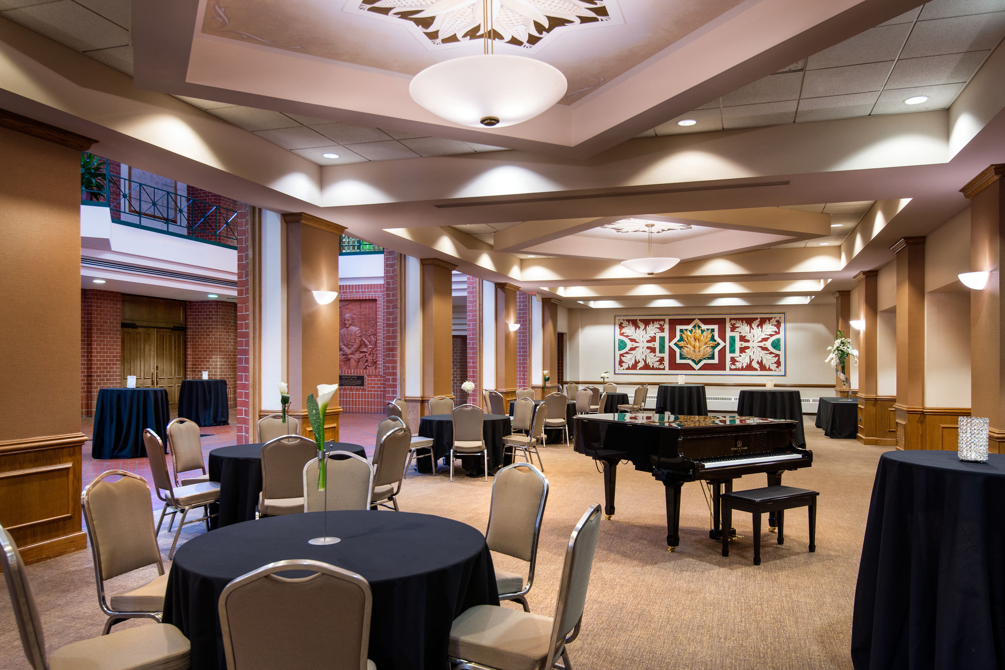 Discount Coupon for The Lincoln Marriott Cornhusker Hotel in Lincoln