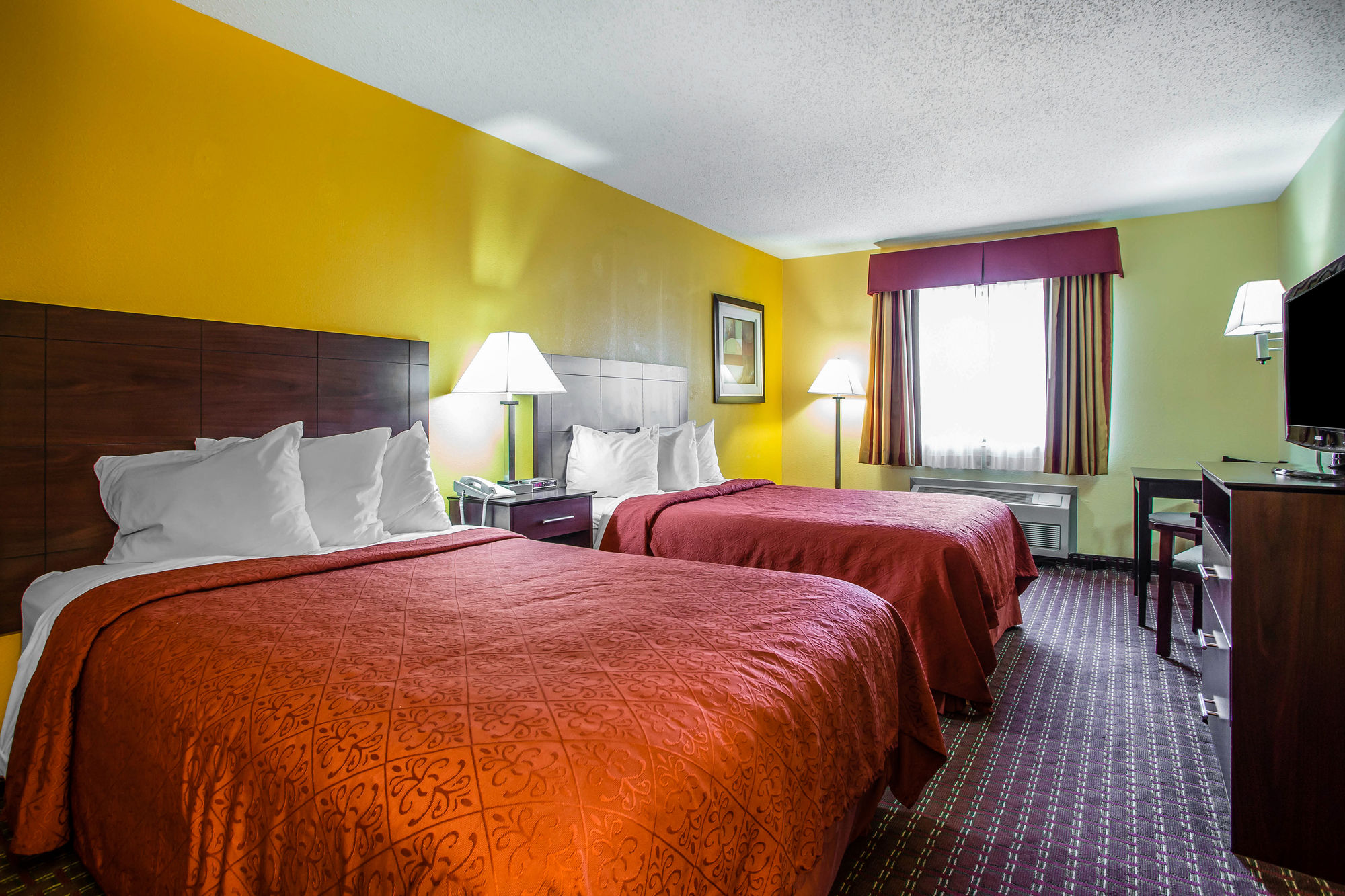 Quality Inn Central Wisconsin Airport in Mosinee, WI