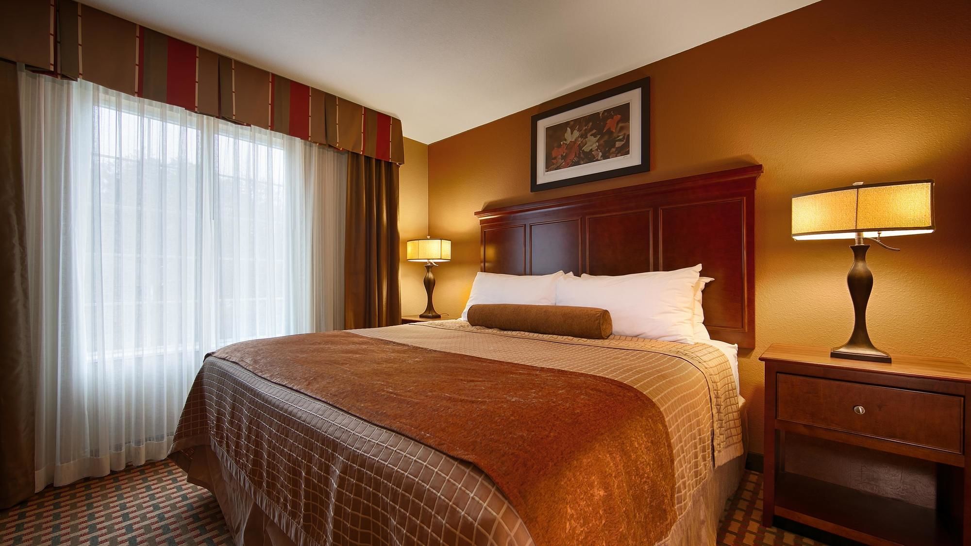 Discount Coupon for Best Western Plus Lake Lanier/gainesville Hotel