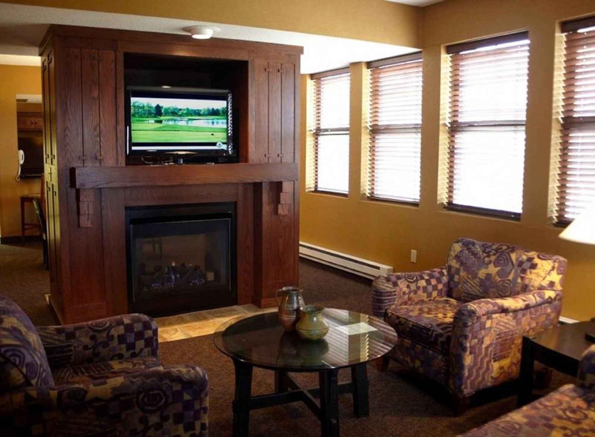 Holiday Inn Pewaukee - Milwaukee West in Pewaukee, WI