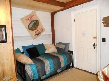 Amandas Bequest Bed & Breakfast in Montague, mi