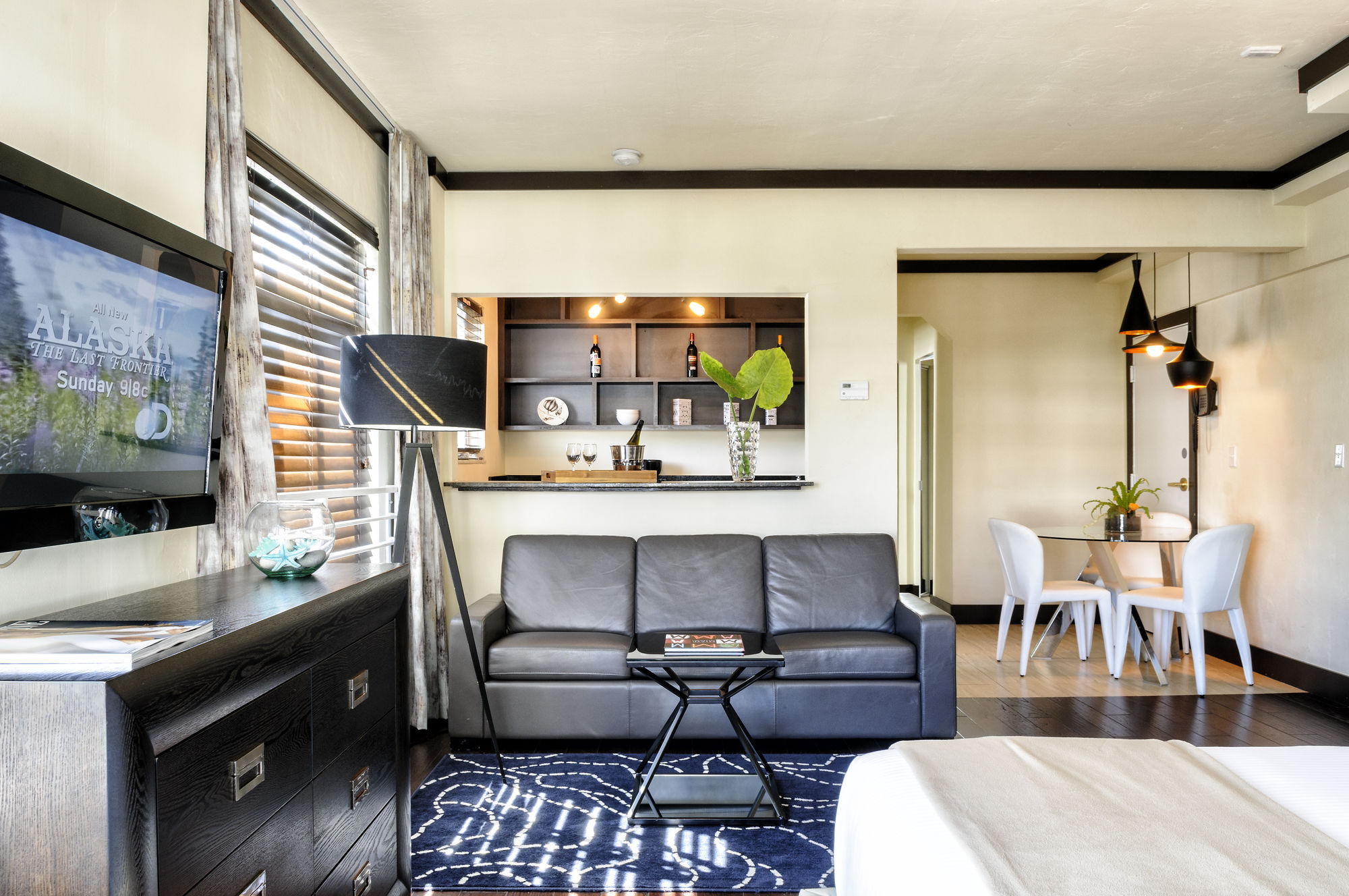 Discount Coupon for Lincoln Arms Suites in Miami Beach, Florida Save