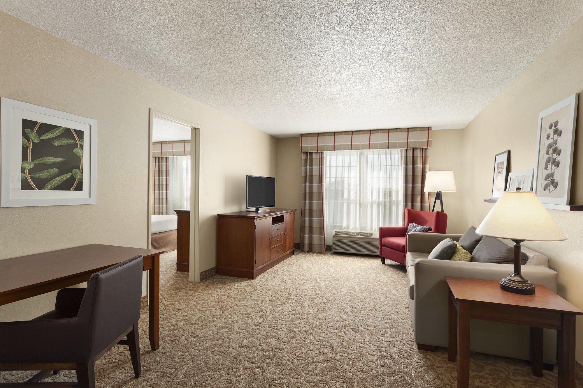 Discount Coupon for Country Inn & Suites By Carlson, Fort Dodge, IA in