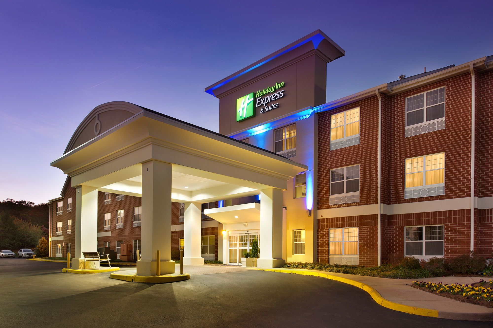Holiday Inn Express and Suites Manassas