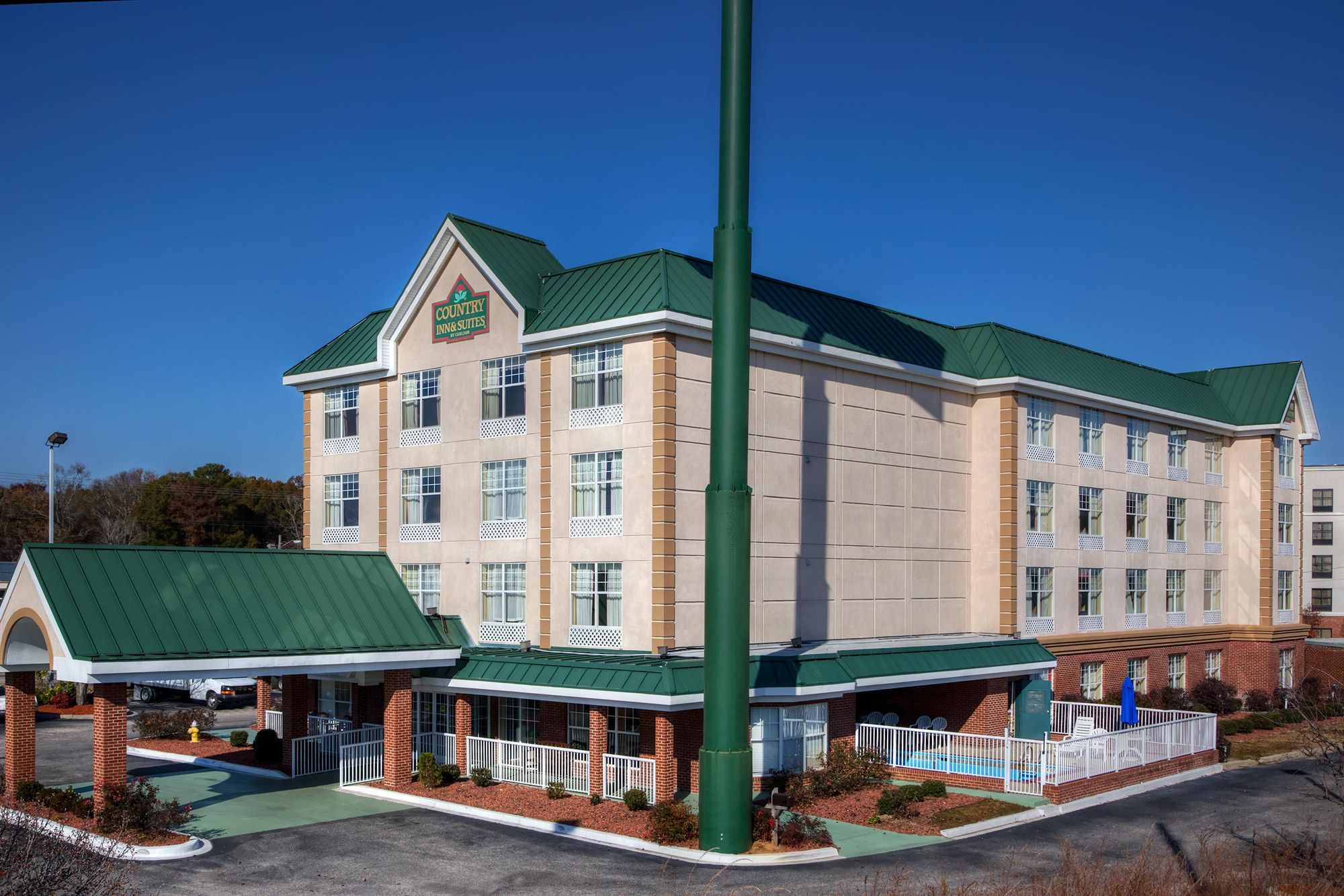 Country Inn & Suites in Lumberton, NC