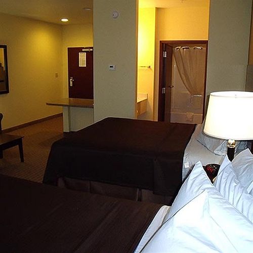 Irish Inn And Suites in Muleshoe, TX