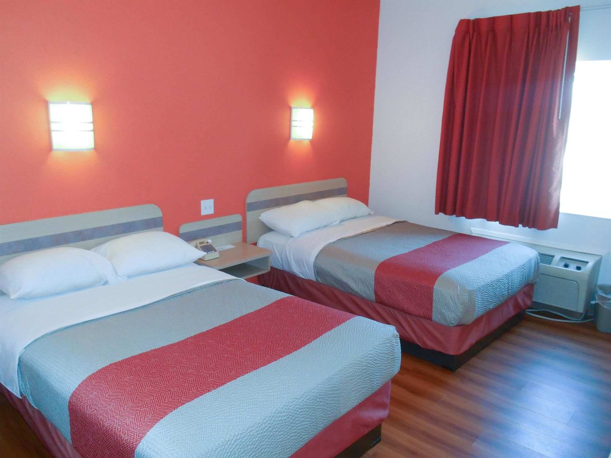 Lemoore Hotel Coupons for Lemoore, California