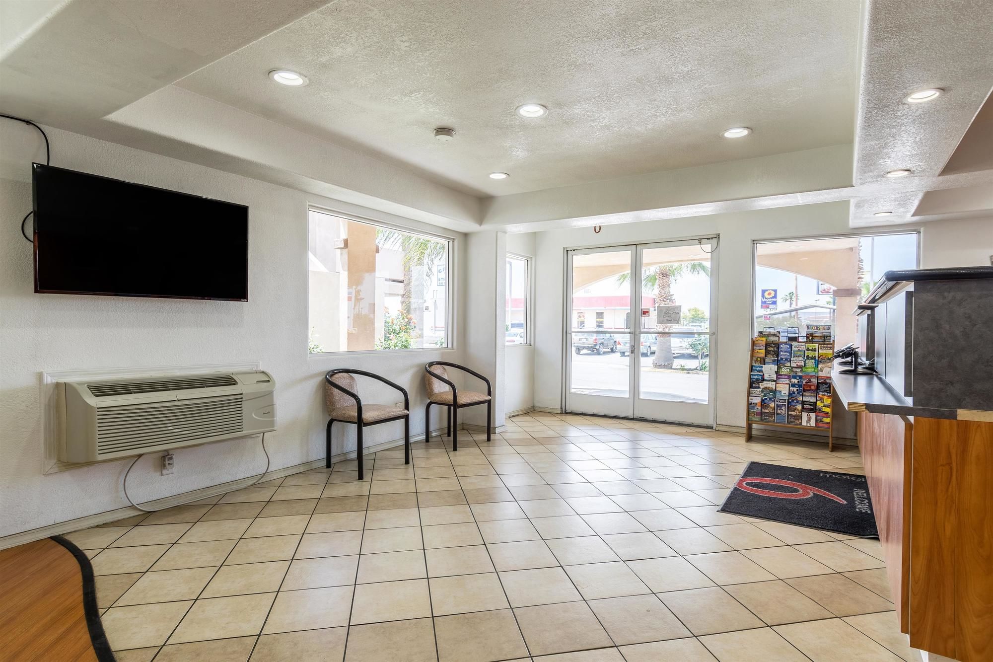 Discount Coupon for Motel 6 Buttonwillow Central in Buttonwillow