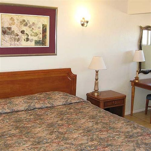 Route 66 Barstow Hotel