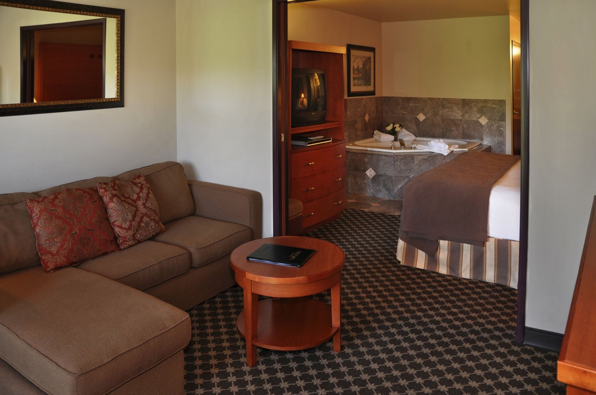 Discount Coupon for Oxford Suites Yakima in Yakima, Washington Save