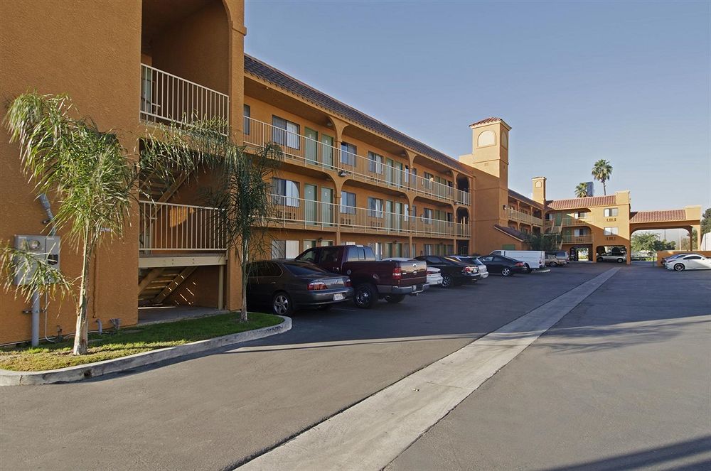 Discount Coupon for Americas Best Value Inn & Suites in Anaheim