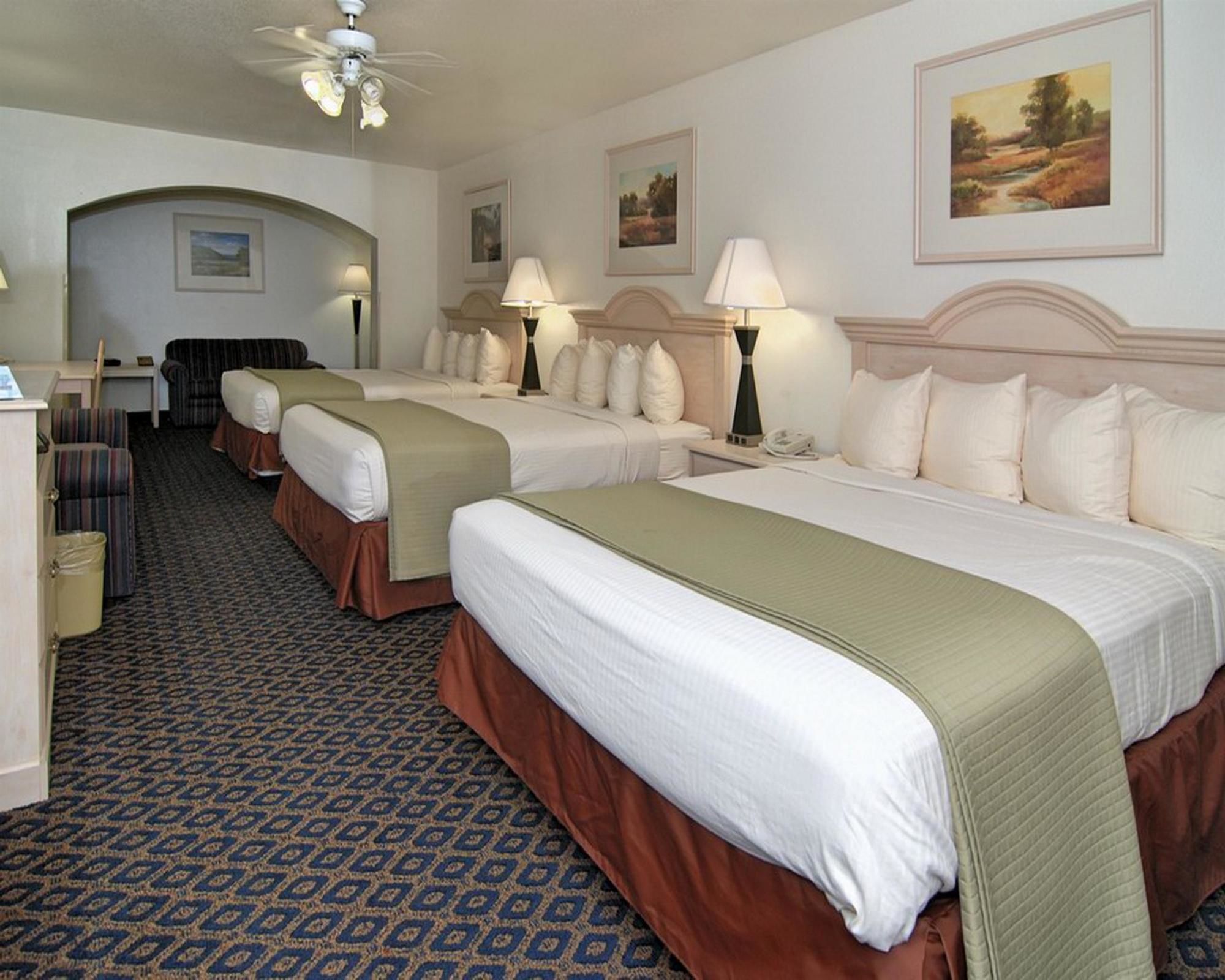 Discount Coupon for Best Western Garden Inn in Falfurrias, Texas Save