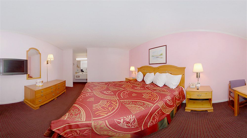 Days Inn in Summerton, SC