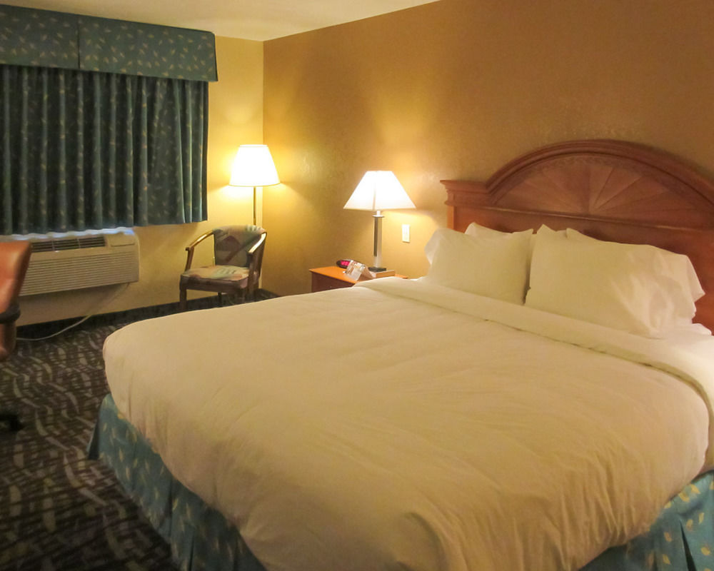 Discount Coupon for Super 8 Banning CA Casino / Outlet Mall Nearby in