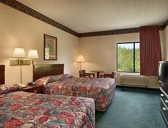 Super 8 Piedmont Greenville Area in Piedmont, SC