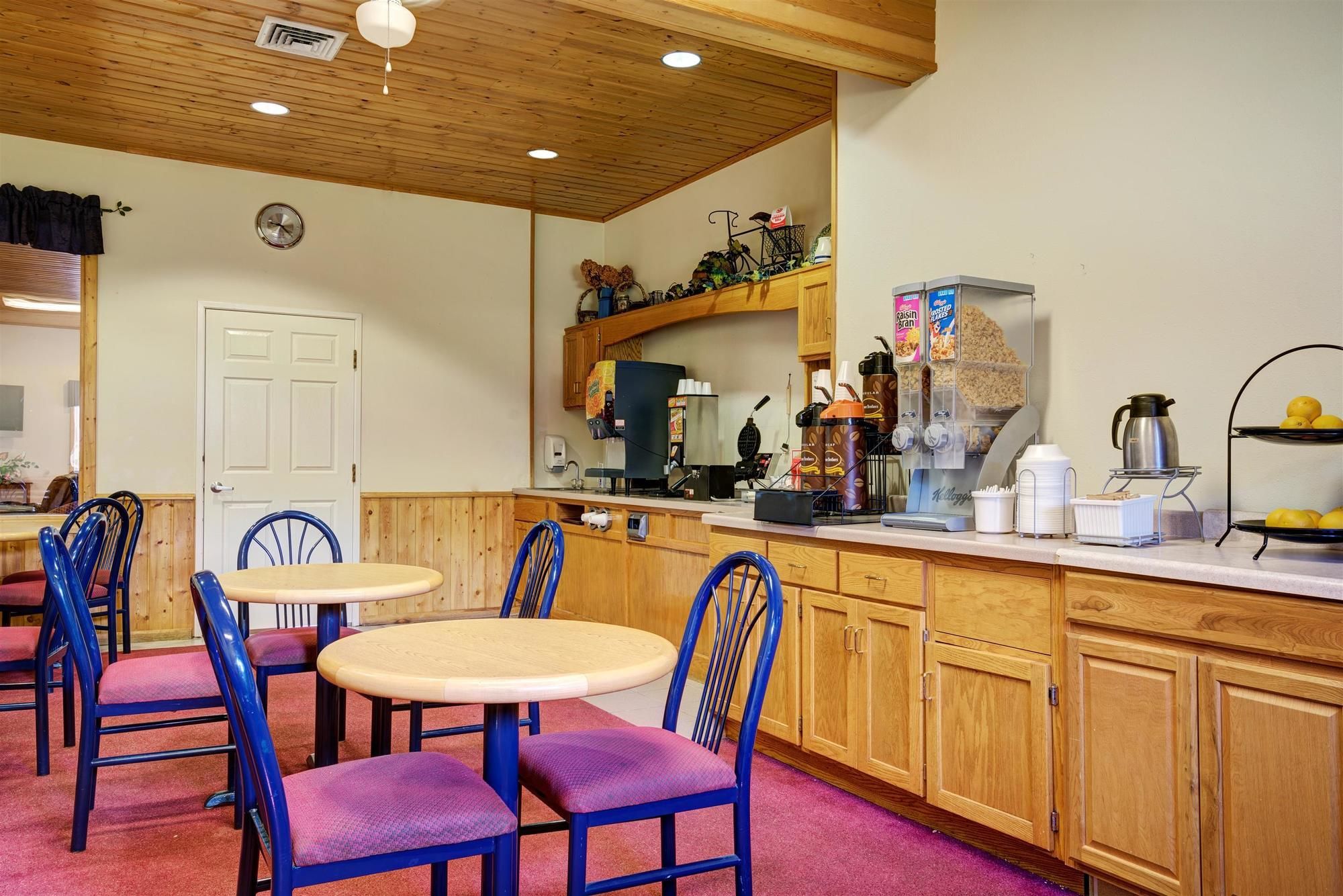 Discount Coupon for Super 8 Baldwin in Baldwin, Wisconsin Save Money!