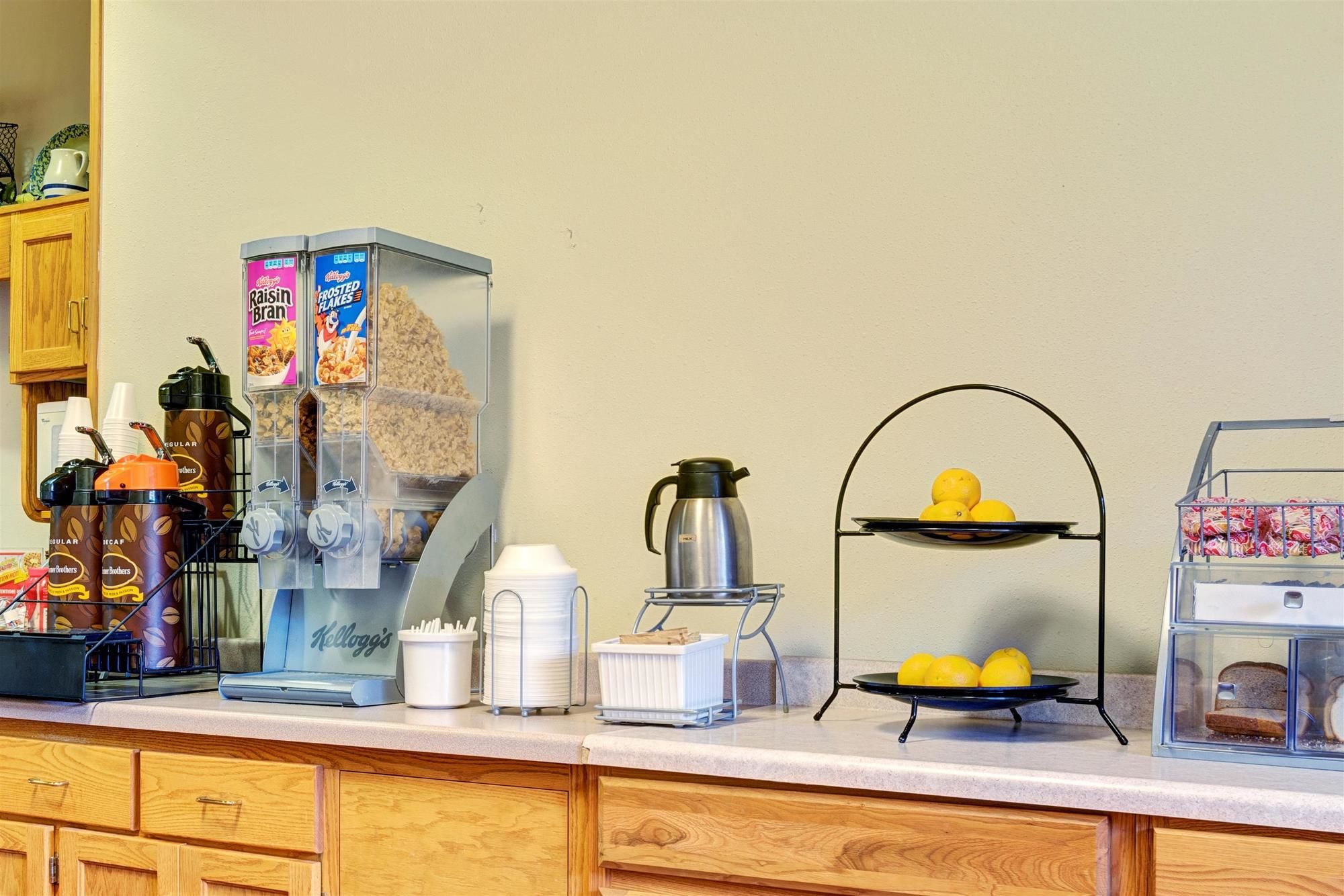 Discount Coupon for Super 8 Baldwin in Baldwin, Wisconsin Save Money!