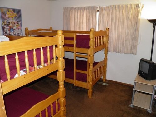 1421 Meadow Crest Drive