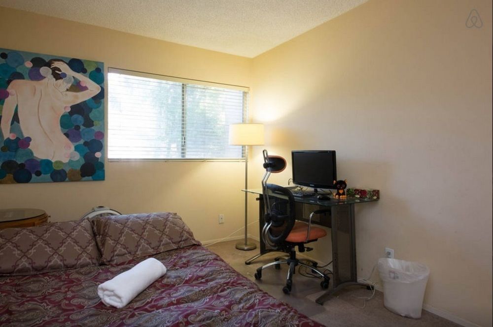 Mini Mansion in Hollywood Hills