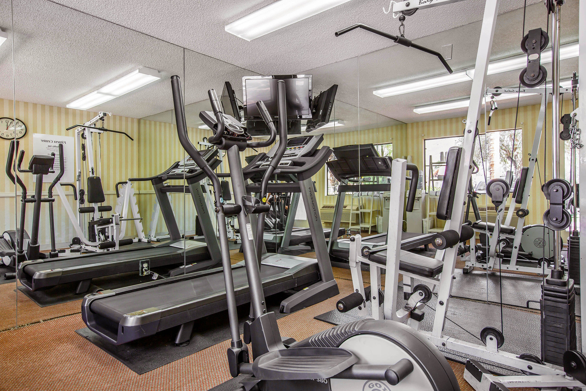 Quality Inn Palm Springs in Palm Springs, ca