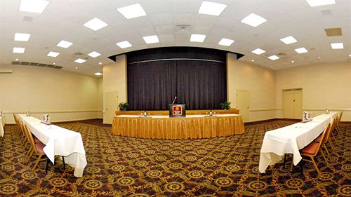 Howard Johnson Inn - Conference Center Springfield