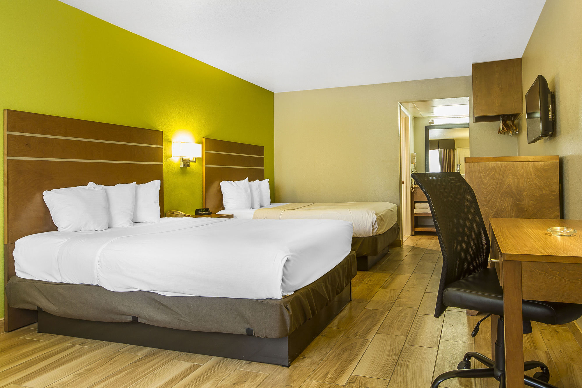 Days Inn & Suites Arcata