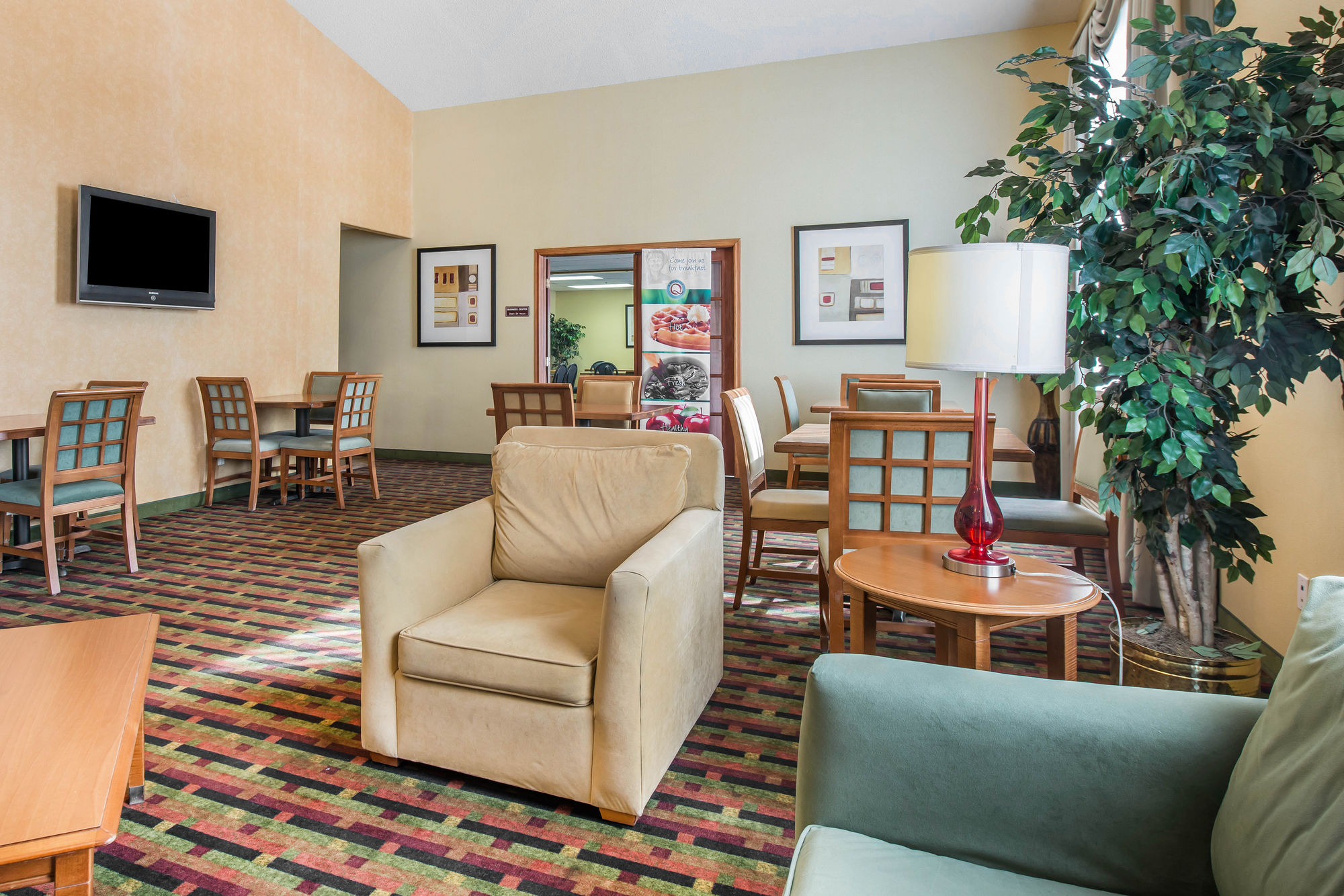 Discount Coupon for Quality Inn in Colorado Springs, Colorado Save Money!